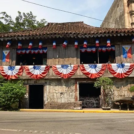 Oyo 707 908 Salinas Suites