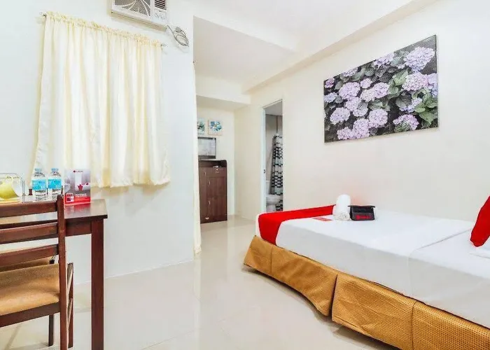 Oyo 707 908 Salinas Hotel Cebu